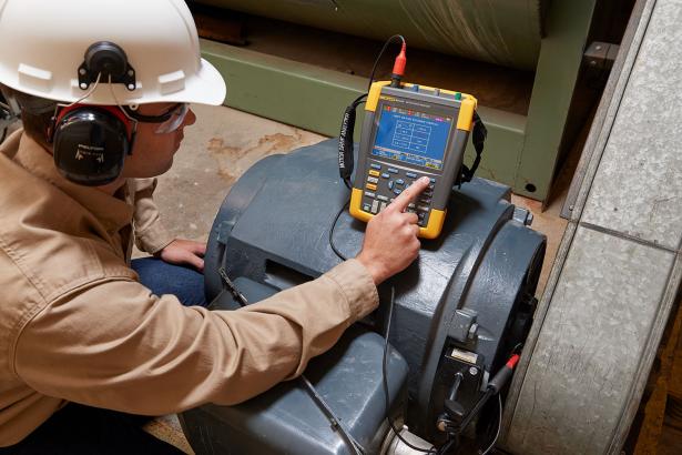 Shaft voltage measurements with Fluke MDA-550